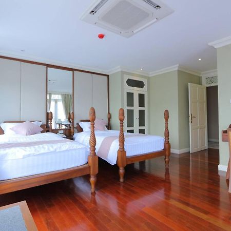 Hotel Hiranyakul House Bangkok Exteriér fotografie